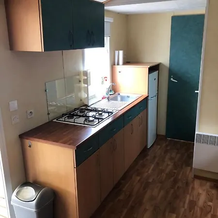 Kemping Mobil-home 5 Personnes Proche De La Plage *