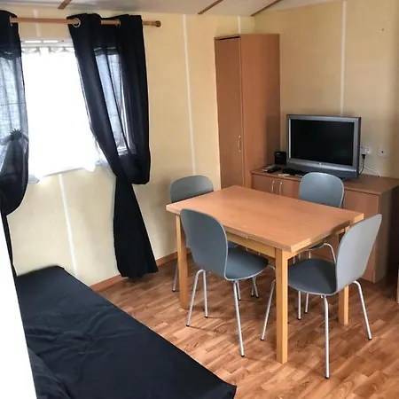 Kemping Mobil-home 5 Personnes Proche De La Plage *